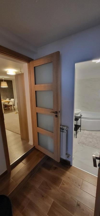Cotroceni Accommodations Upstairs บูคาเรสต์ ภายนอก รูปภาพ