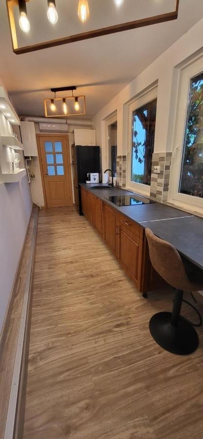 Cotroceni Accommodations Upstairs บูคาเรสต์ ภายนอก รูปภาพ