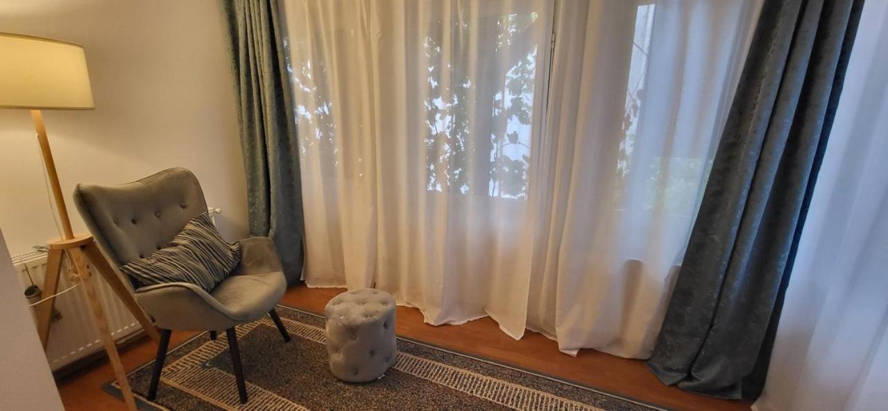 Cotroceni Accommodations Upstairs บูคาเรสต์ ภายนอก รูปภาพ